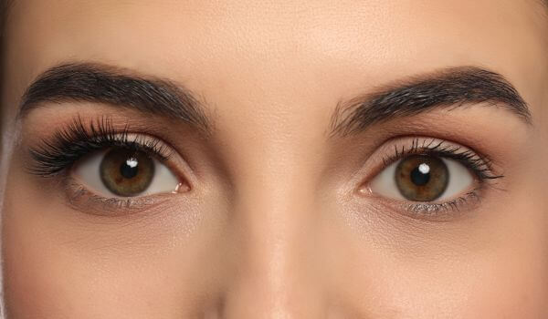 Causes of hooded eyelids